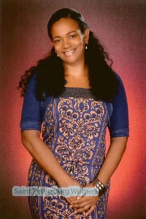 150090 - Vilma Age: 47 - Colombia