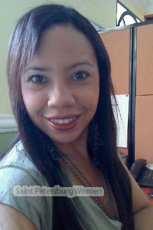 151221 - Souad Age: 43 - Colombia