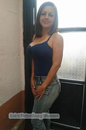 156378 - Kathya Age: 45 - Costa Rica