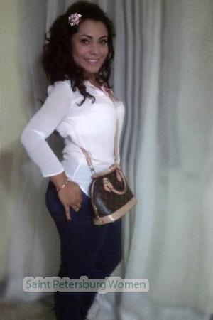 158172 - Linda Age: 38 - Colombia