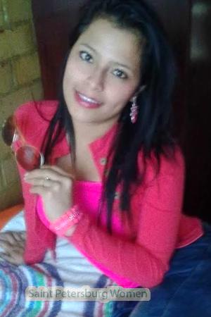 163769 - Yeimi Age: 33 - Colombia