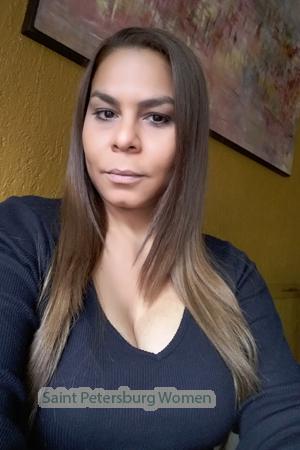 165128 - Iliana Age: 49 - Colombia