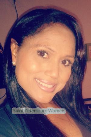 166402 - Patricia Age: 53 - Colombia