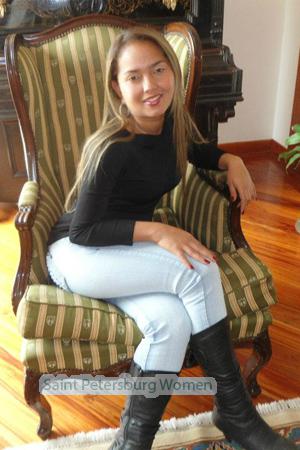 166404 - Yerlis Age: 37 - Colombia