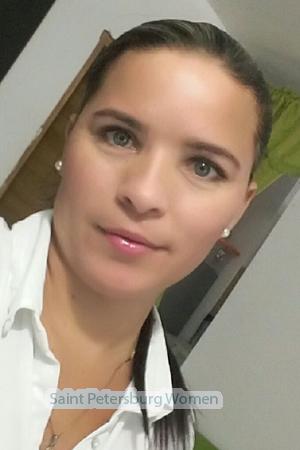 173734 - Alba Age: 46 - Colombia