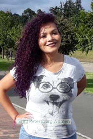 181313 - Lizeth Age: 32 - Colombia