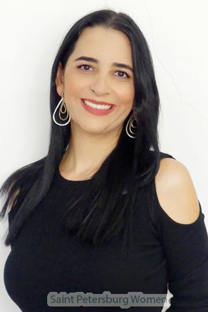 200277 - Lina Marcela Age: 41 - Colombia