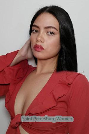 202509 - Emili Age: 28 - Colombia