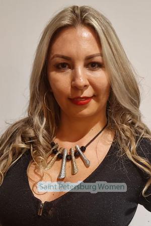 207334 - Andrea Age: 44 - Colombia