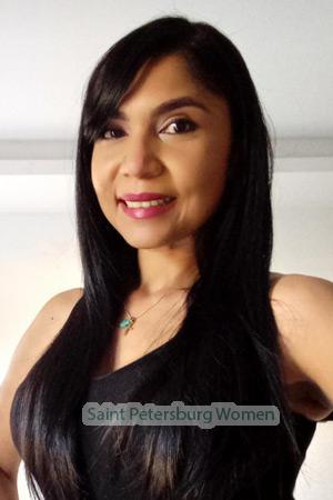207623 - Johana Age: 41 - Colombia