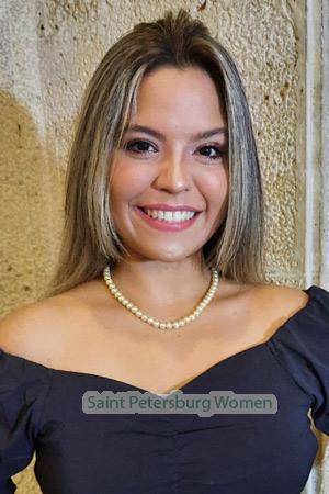 208375 - Daniela Age: 29 - Colombia