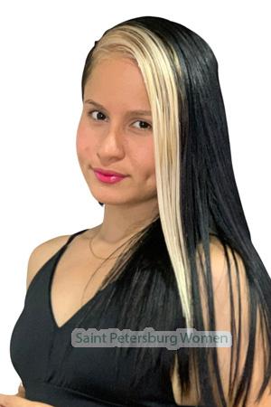 213226 - Marcela Age: 29 - Colombia