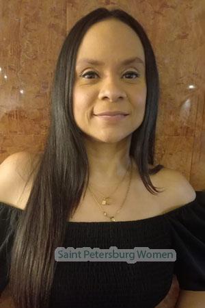 213758 - Paola Alexandra Age: 46 - Colombia