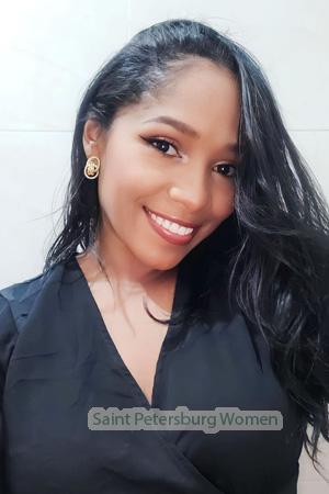 213873 - Sandra Age: 31 - Colombia