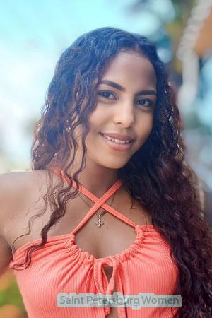 213877 - Martha Age: 22 - Colombia