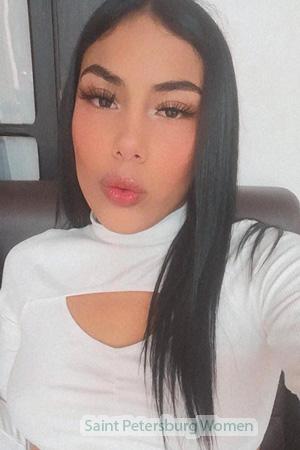 214721 - Hellen Age: 23 - Costa Rica