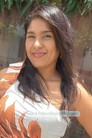 216373 - Dinayra Age: 43 - Colombia