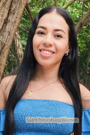 220215 - Vanessa Age: 38 - Colombia