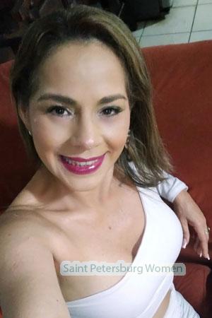 220426 - Jessi Age: 48 - Costa Rica