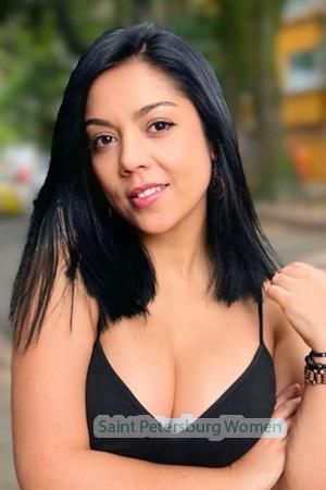 221712 - Katlyn Age: 46 - Colombia