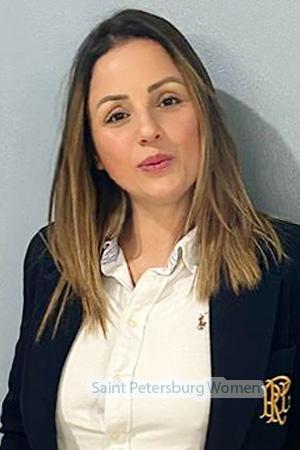 222563 - Alejandra Age: 39 - Costa Rica