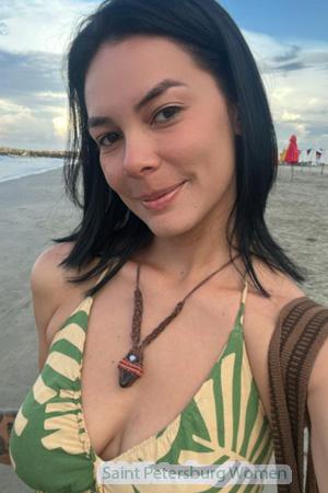 225190 - Erika Age: 28 - Colombia