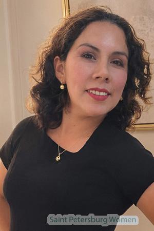 228223 - Evelyn Age: 41 - Peru